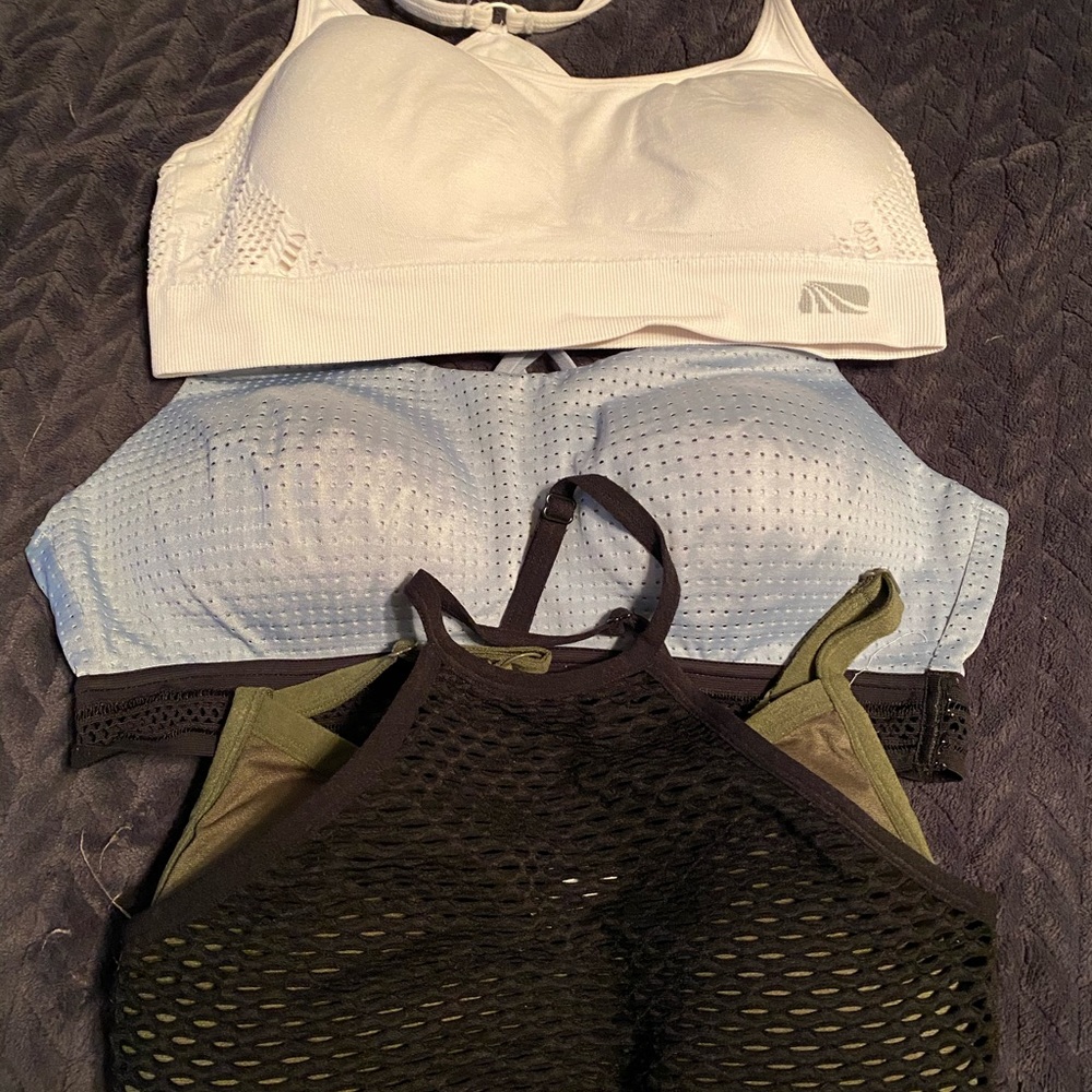 Bundle of 3 sports bras!